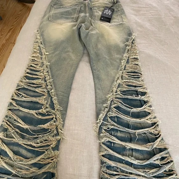 Supermade Men’s Distressed Jeans size waist 30